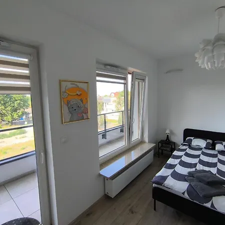 Oszmianska * وارسو